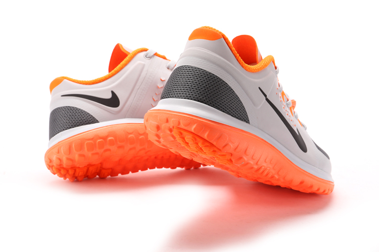Nike FS Lite Run chaussures de course libre blanc noir orange (5)